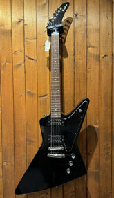 Epiphone Explorer Beg.  inc Case  (dimarzio pups)